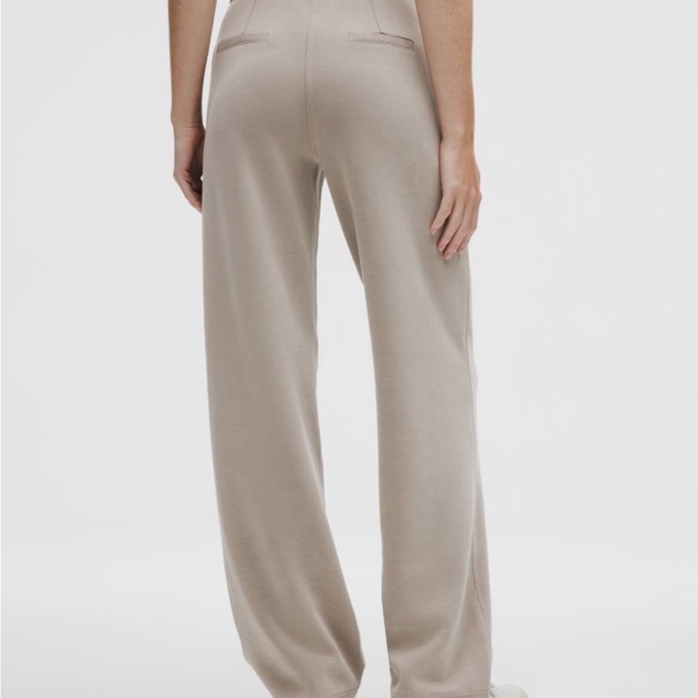 Lululemon Pintuck Softstream Wide Leg Pants in Taupe - Picture 2 of 5